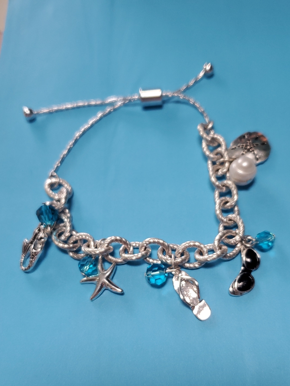 Silver-Tone Beach Charm Bracelet with Turquoise Beads